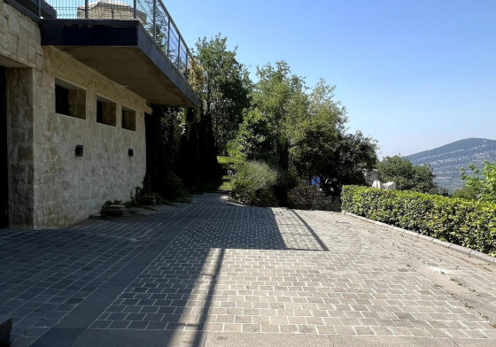 slider-image